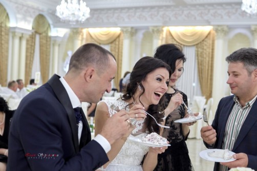 Banquet Primul Dans Masa Mare Buchetul Torta mireasa wed wedding foto pfoto video nunta свадьба 0307